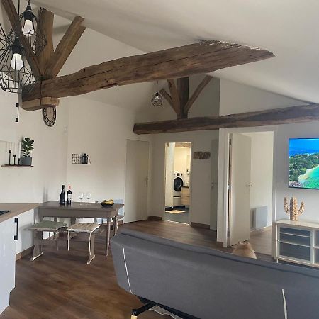 Charmant Appartement Avec Spa フォントネー・ル・コント エクステリア 写真